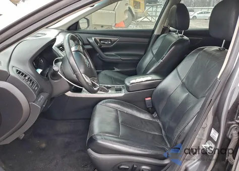 2015 Nissan Altima 2.5 from USA, damaged, VIN 1N4AL3AP5FN352095